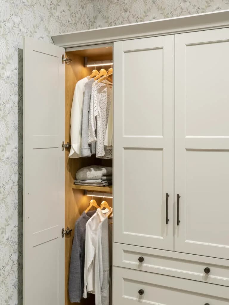 Rivington bedroom design - Bentley Kitchens