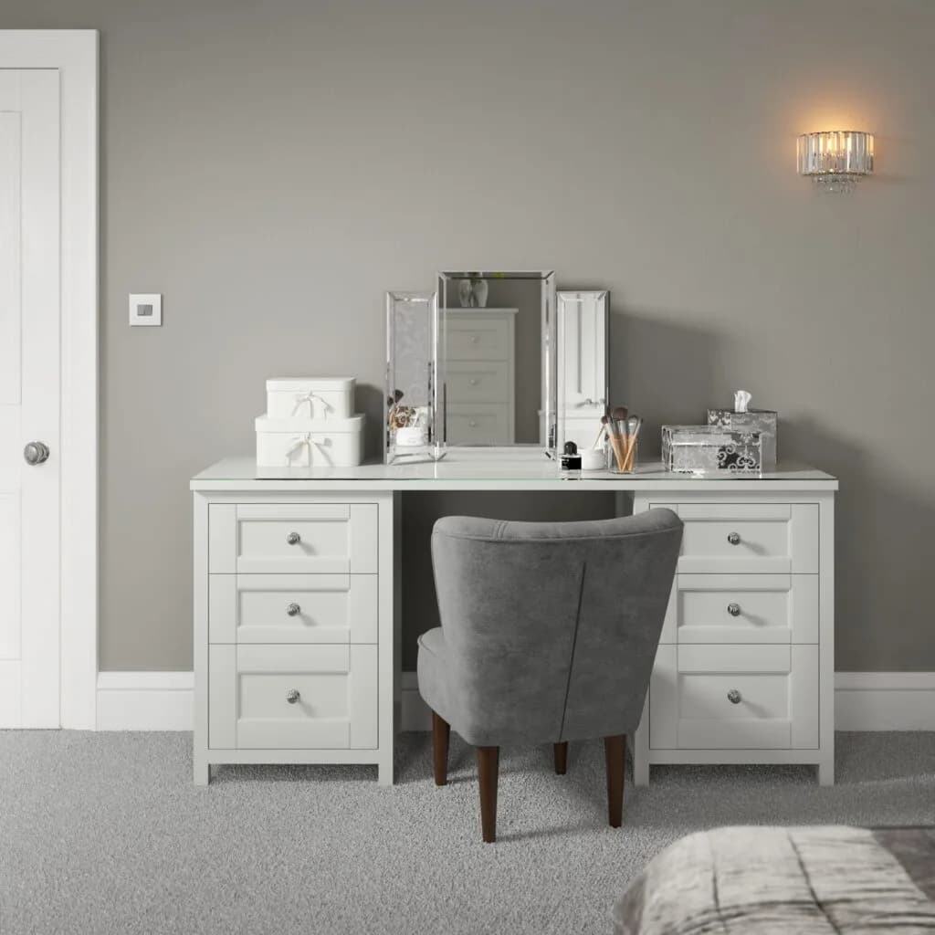 Rivington bedroom design - Bentley Kitchens