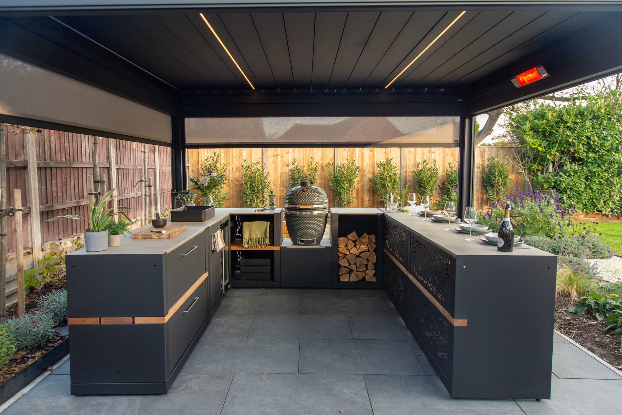 Grillo outdoor kitchen with bar and entertaining area